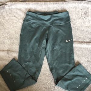 Nike Crop Legging